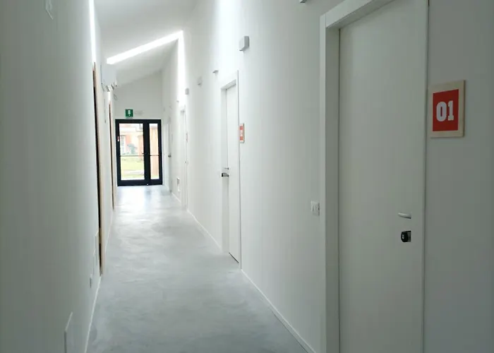 Bed & Bike بيت شباب سان جوفانّي إن بيرْس