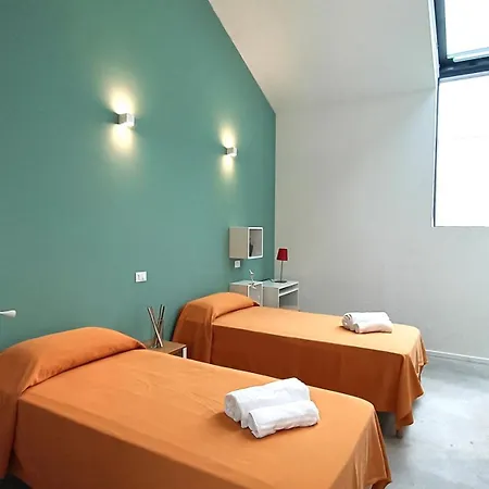 Bed & Bike Hostel