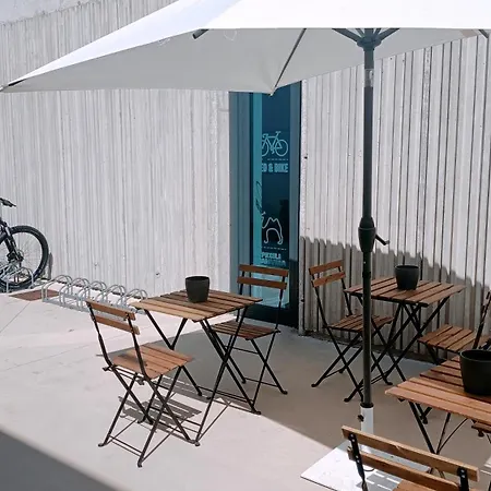 Bed & Bike *